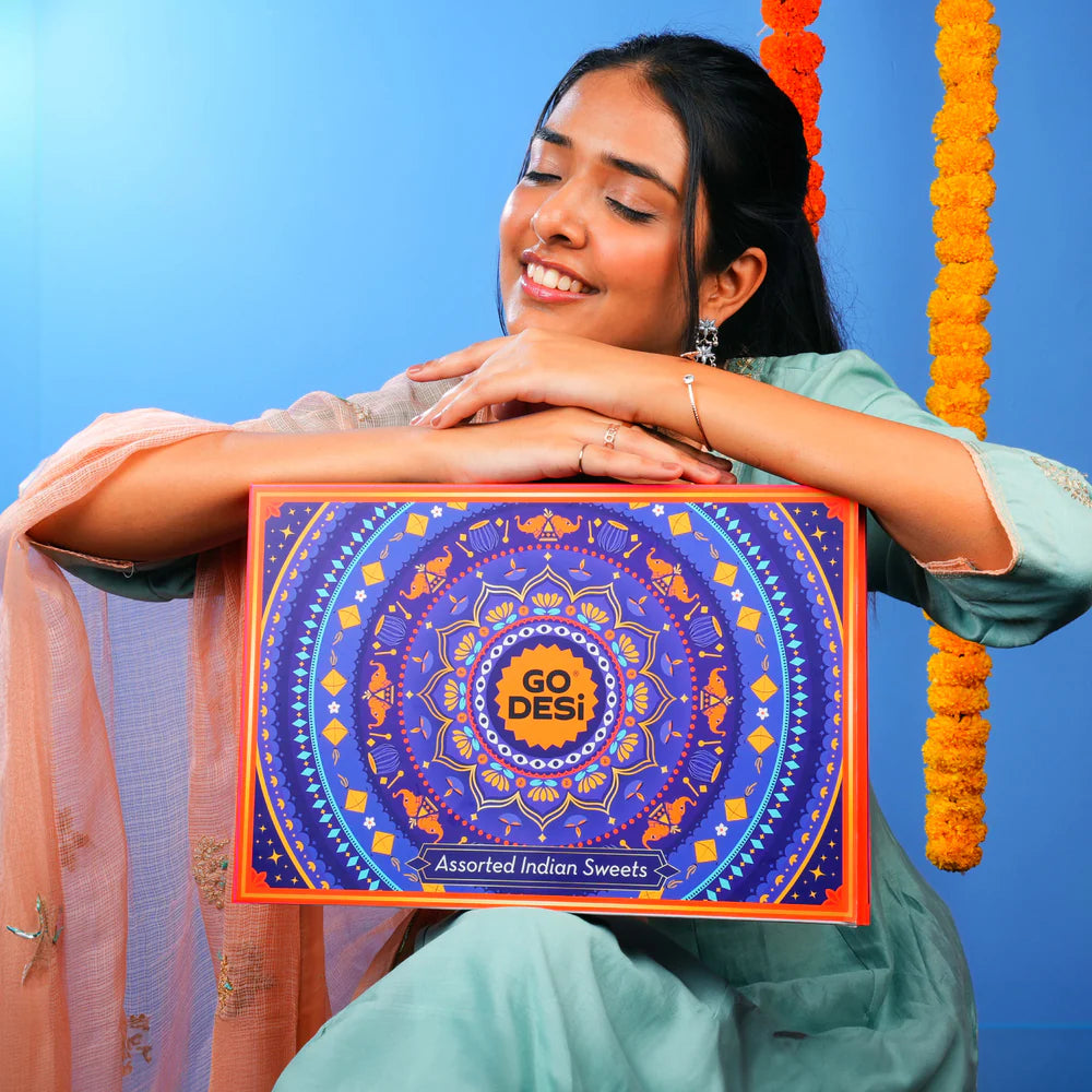 GO DESi - Assorted Meetha Diwali Gift Box | Diwali Diya | Kaju Katli | Besan Laddoo | Mysore Pak | Badam Coconut Barfi