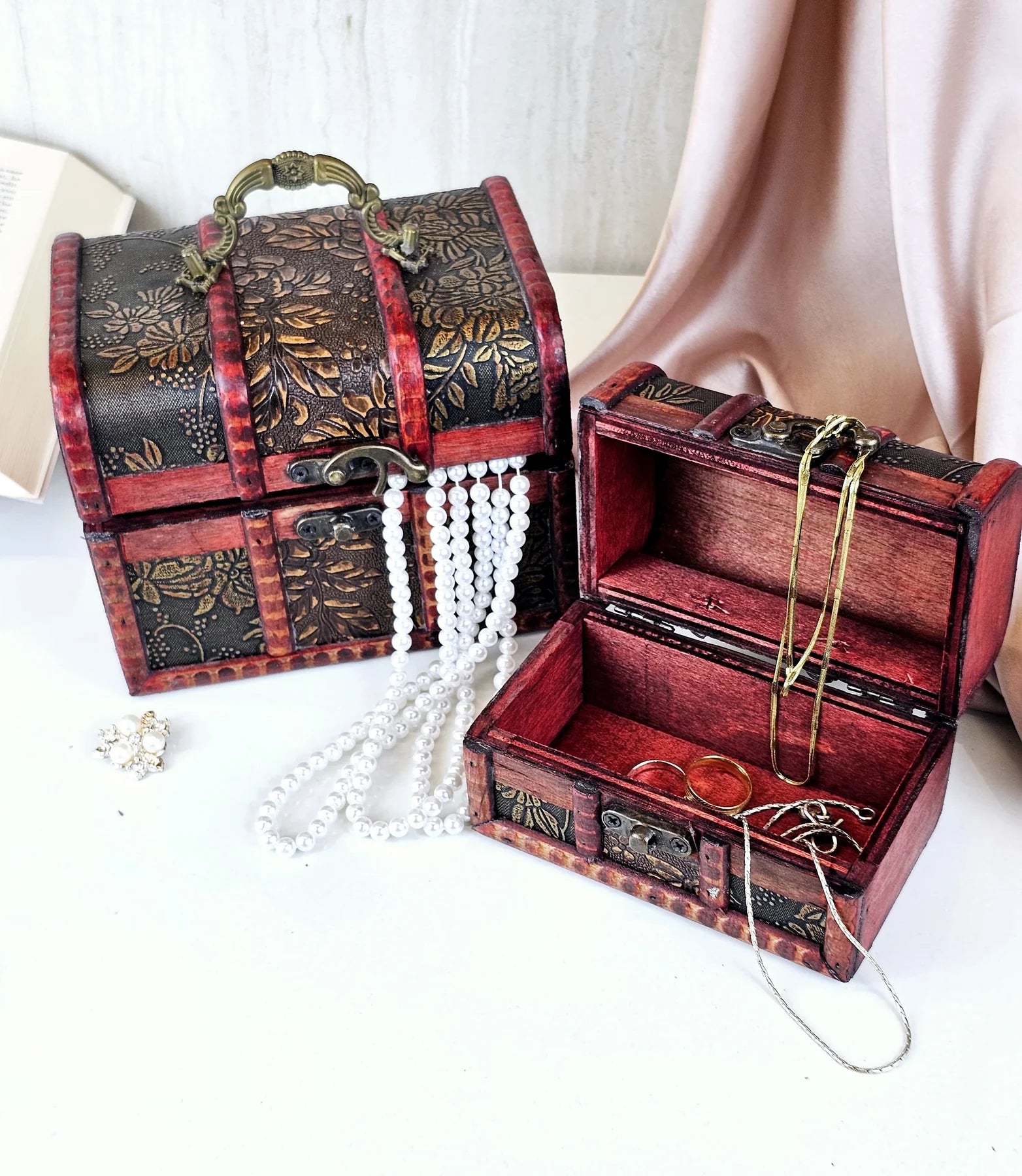 1 Set Wooden Folding Gift Box – Decorative Box for Special Occasions