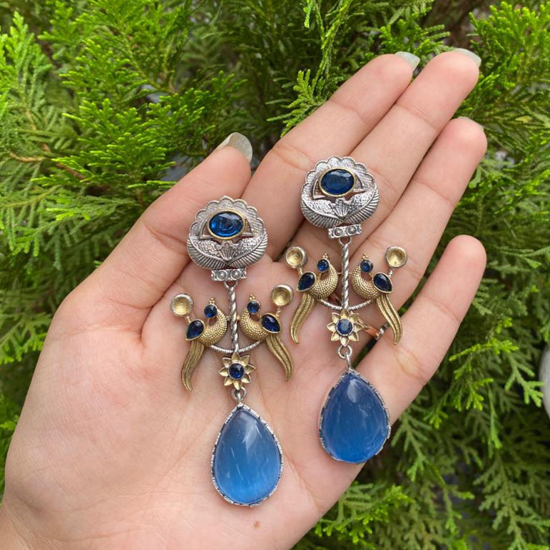 Azure Bloom Tear Drop Earrings – A Symphony of Nature’s Elegance