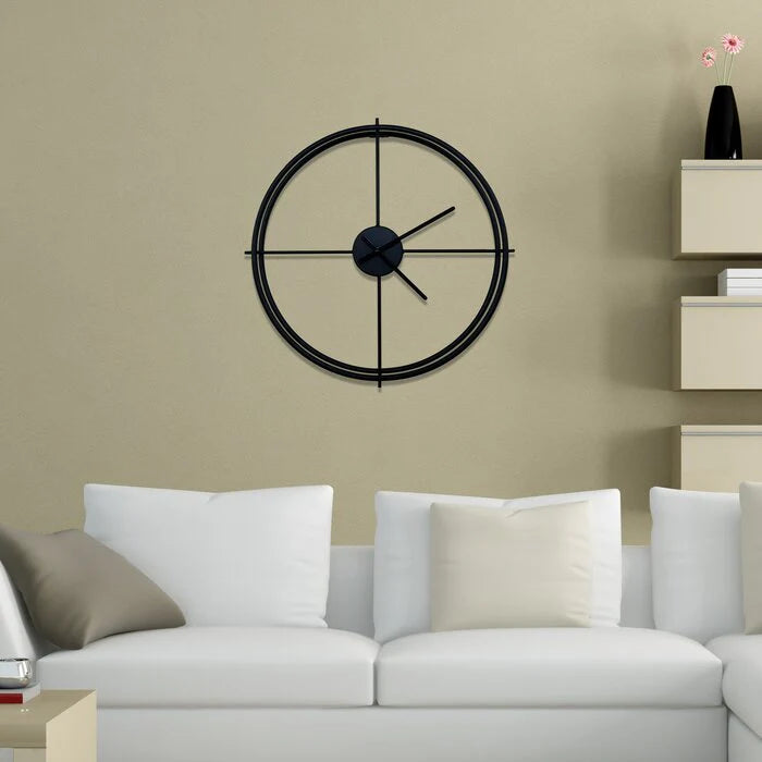 Berkeley 24" Wall Clock – Timeless Elegance in a Bold Design