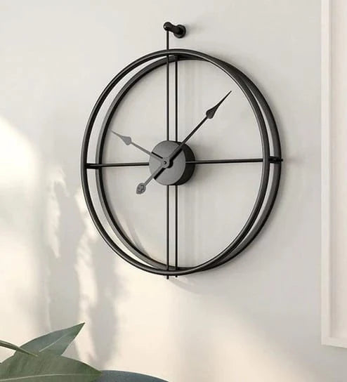 Black Round Wall Clock – Timeless Elegance with Modern Simplicity