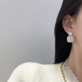 Classic Pearl Cluster Stud Earrings – Modern Vintage Elegance