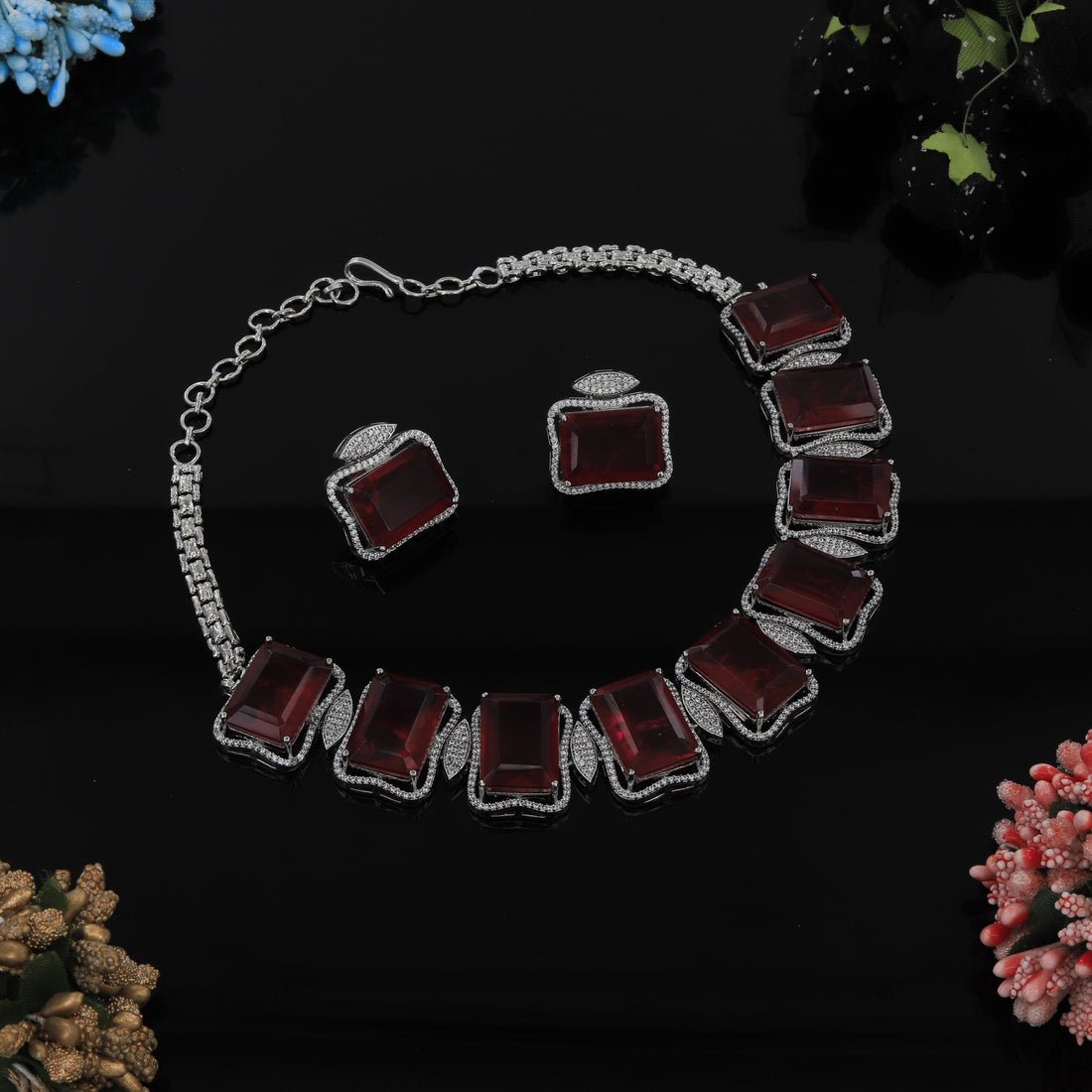 Diamond Choker Set with Ruby Colors – A Perfect Fusion of Timeless Elegance and Passionate Luxury