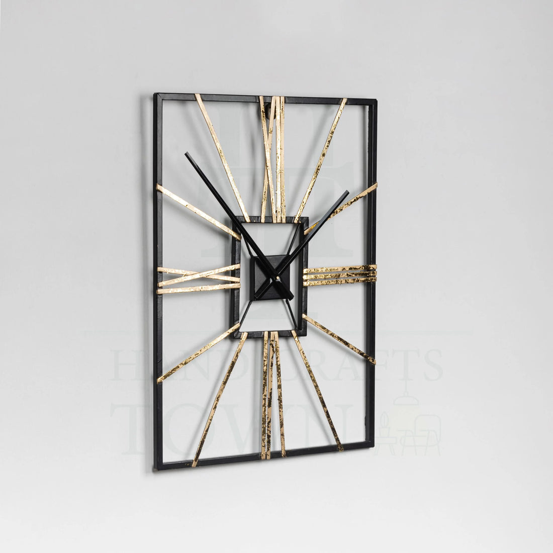 Dillwyn 24″ Wall Clock – A Bold Statement of Style and Precision