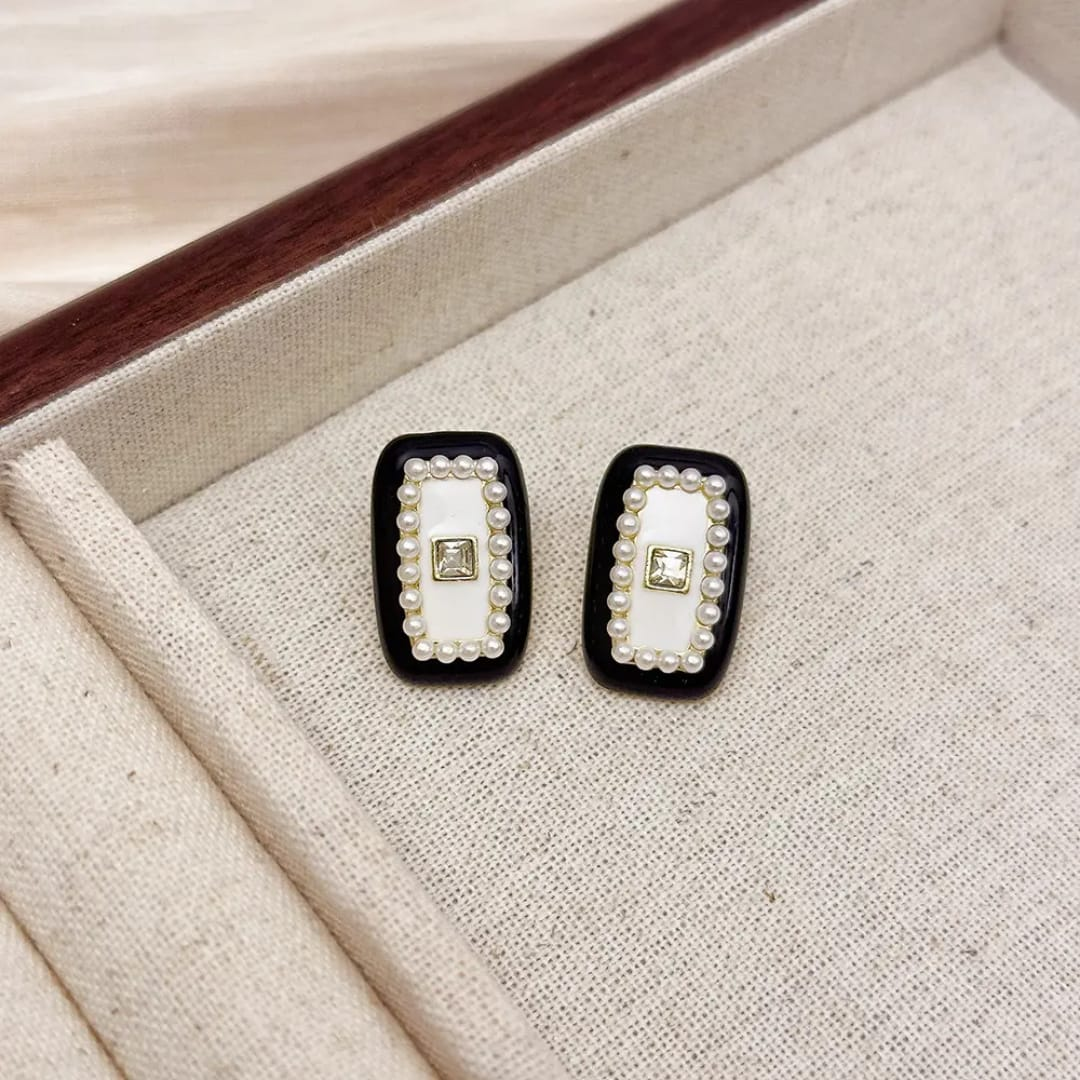 Elegant Rectangular Pearl Studs – Black Border with Center Gem