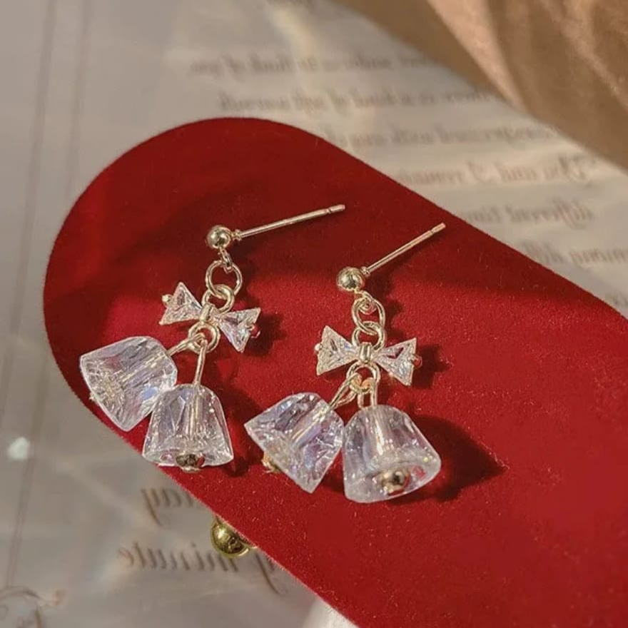 Elegant Bow & Glass Drop Earrings – Chic Party Wear Design