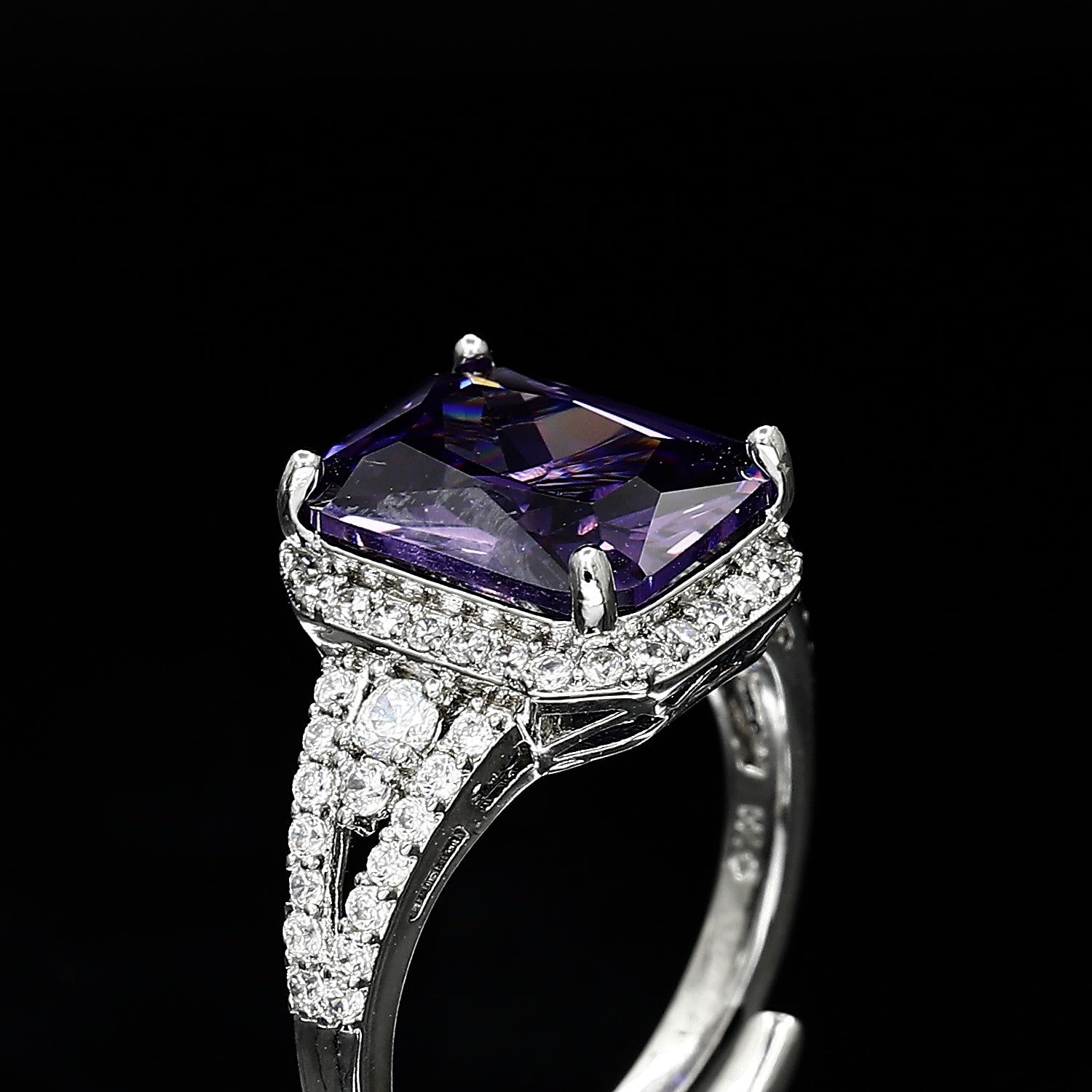 Emerald Cut Diamond Freesize Silvertone Ring – A Radiant Blend of Modern Sophistication and Timeless Charm