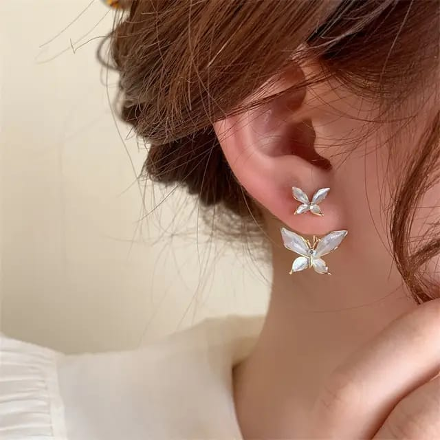 Floral Blossom Enamel Earrings – Elegant White Petal & Gold Jewelry for Women