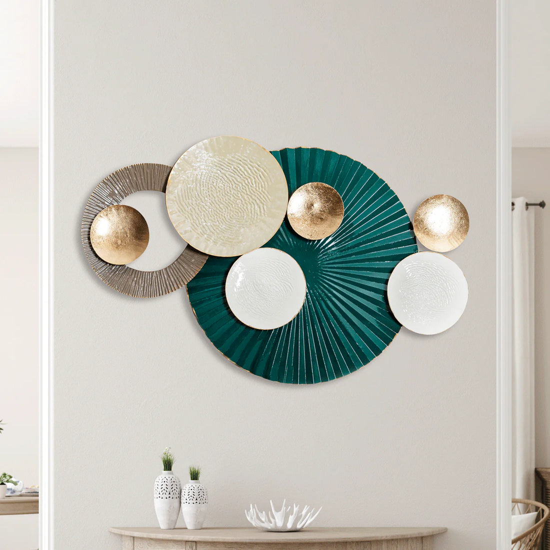 Forest Green Enormous Metal Wall Art – A Majestic Nature-Inspired Statement Piece
