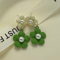 Fresh Bloom Pearl Stud Earrings – Lightweight Spring Style