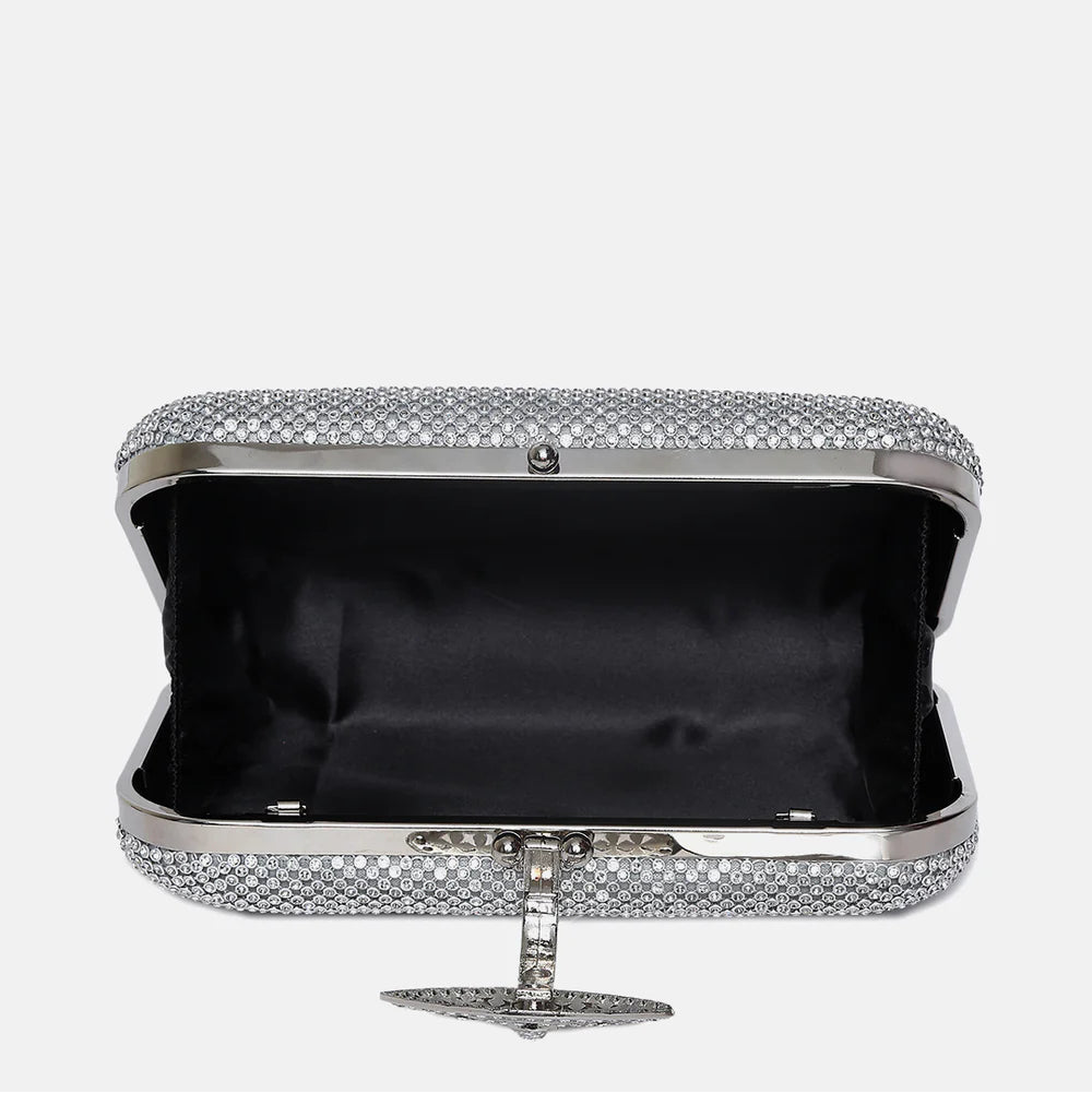 Gleaming Glamour Clutch – A Dazzling Statement of Elegance and Sparkle