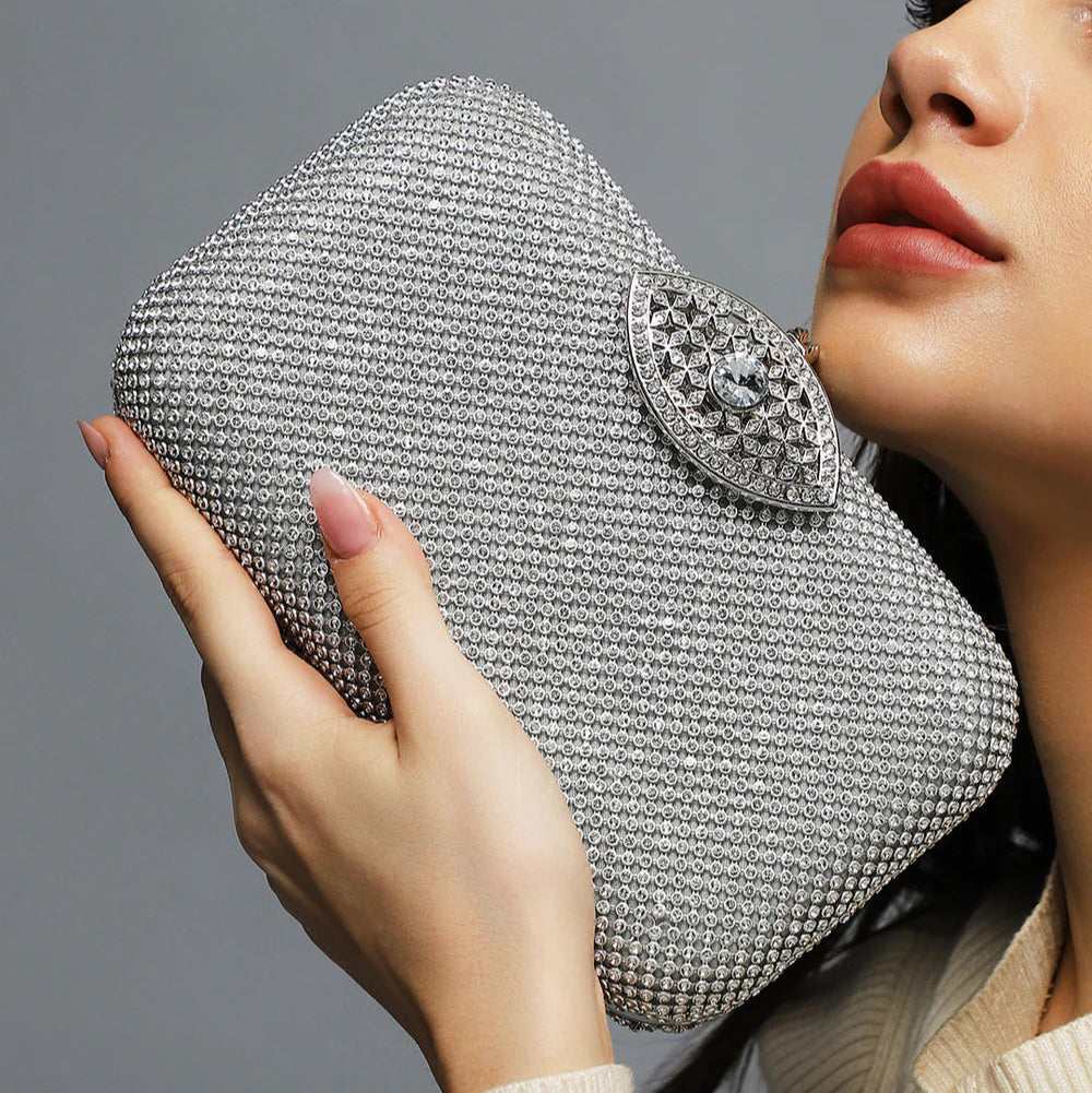 Gleaming Glamour Clutch – A Dazzling Statement of Elegance and Sparkle