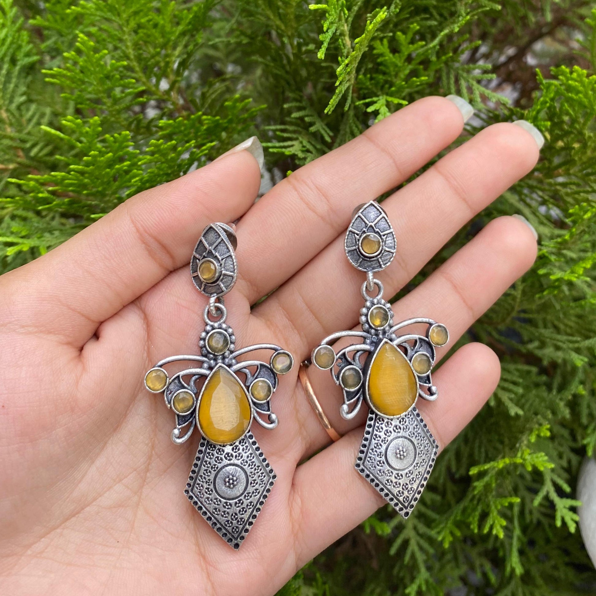 Golden Monarch Vintage Drop Earrings – A Regal Dance of Silver & Amber Glow