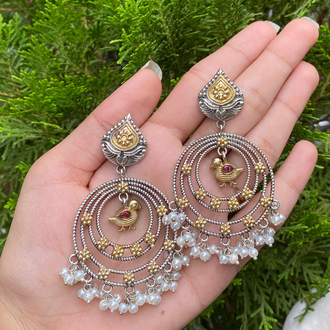 Golden Sparrow Chandbalis – A Delicate Dance of Light and Elegance