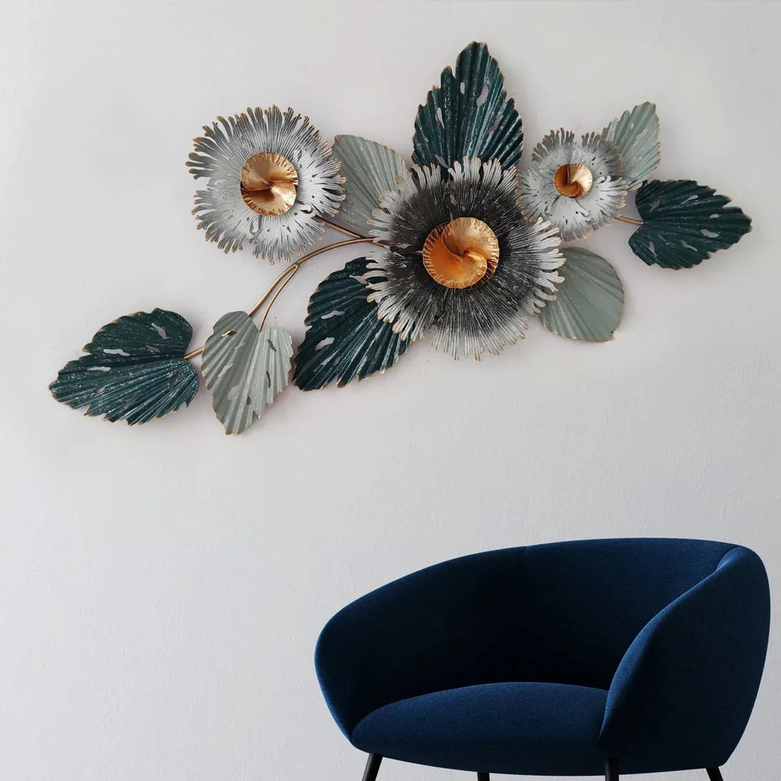 Green Leaf Metal Wall Art – A Fresh Touch of Nature's Elegance