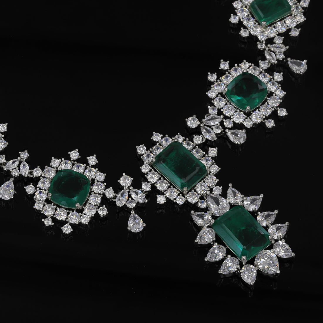 Green Square Stone Diamond Necklace Set – A Bold Statement of Elegance and Charm