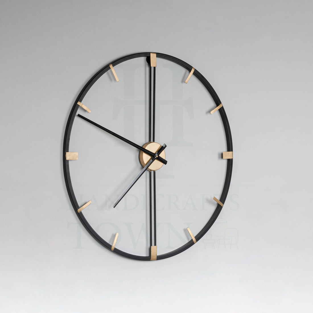 Henderson Wall Clock – A Perfect Blend of Elegance and Functionality