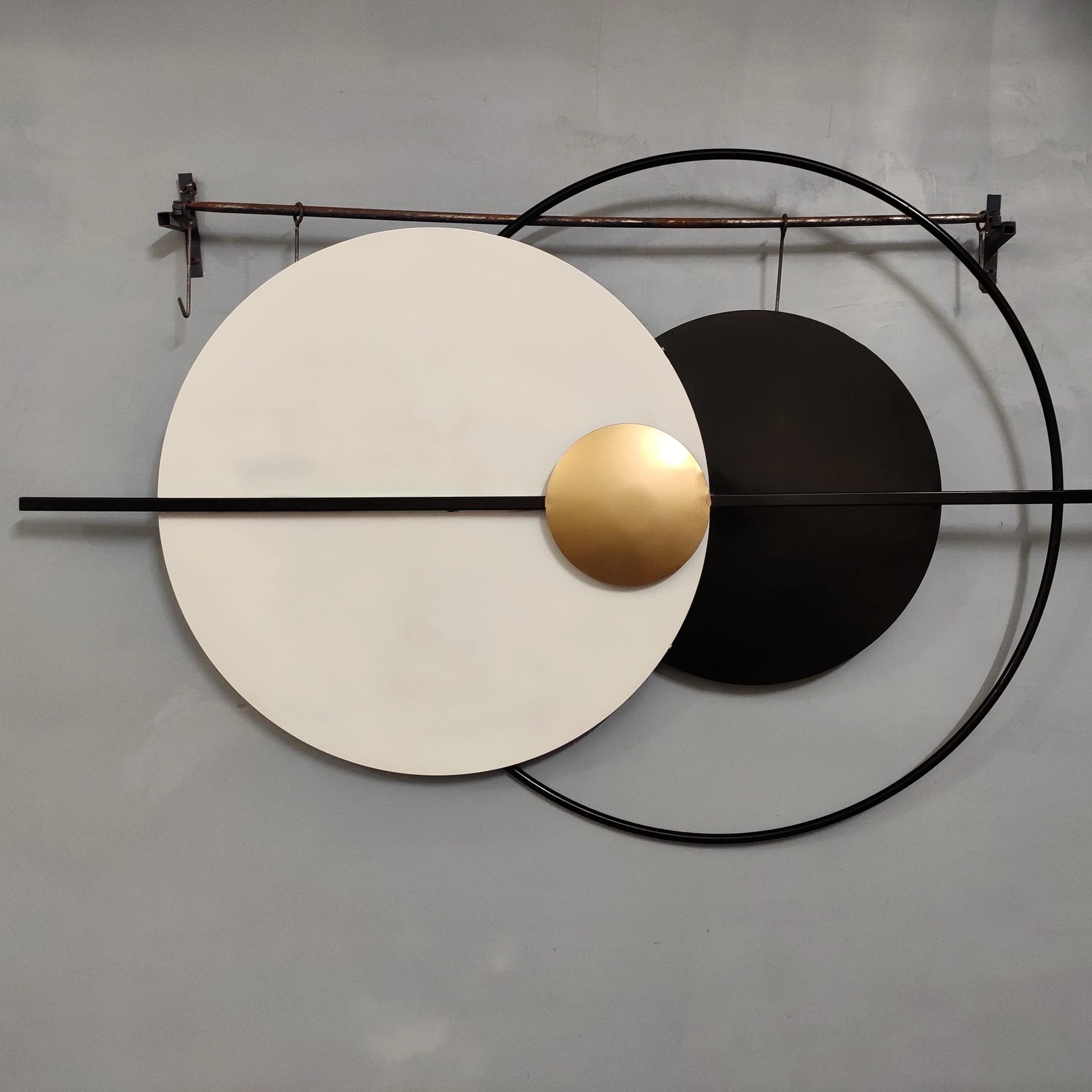 Intricate Pattern Metal Wall Art – A Stunning Blend of Art and Craftsmanship
