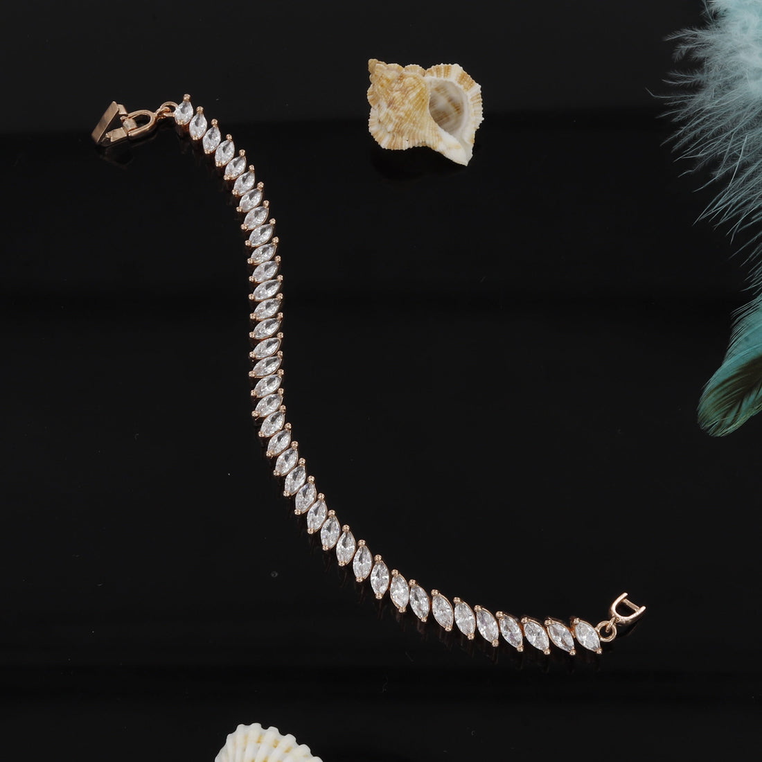 Marquise Shape Diamond Loose Bracelet – Timeless Sophistication with Sleek Elegance
