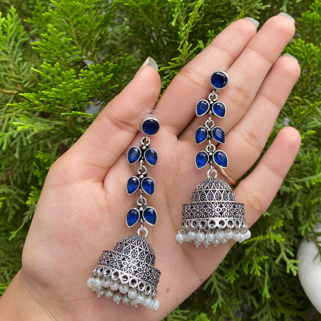 Midnight Royalty Jhumkas – Blue Stone & Silver Pearl Drops