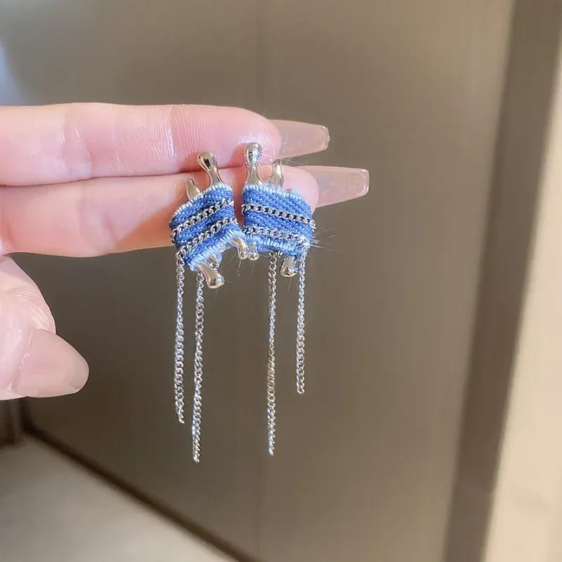 Mini Sweater Chain Drop Earrings – Quirky Winter-Inspired Fashion