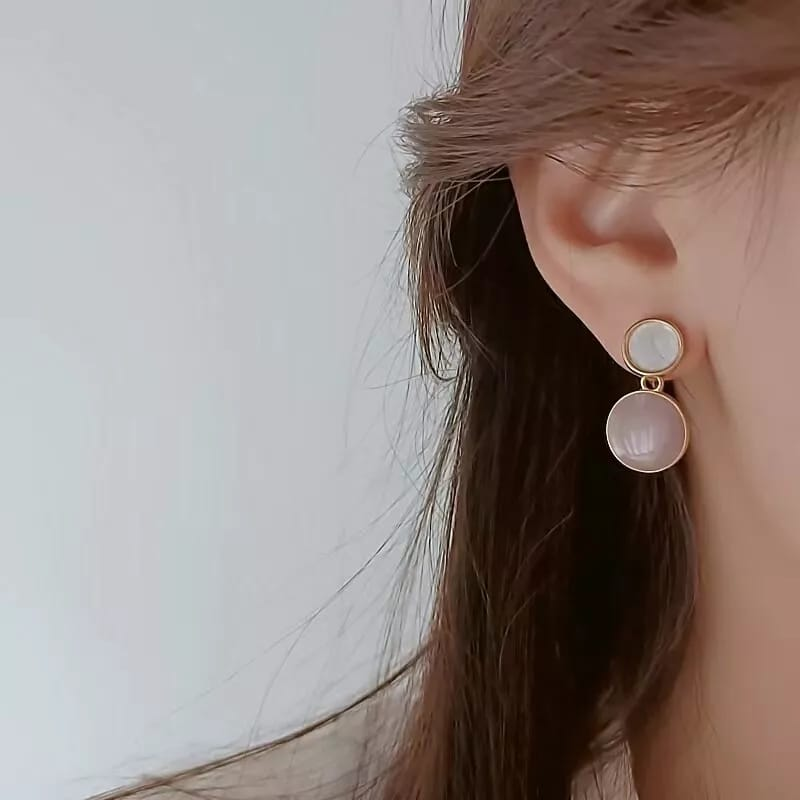 Minimalist Dual Circle Drop Earrings – Beige & White with Gold Trim