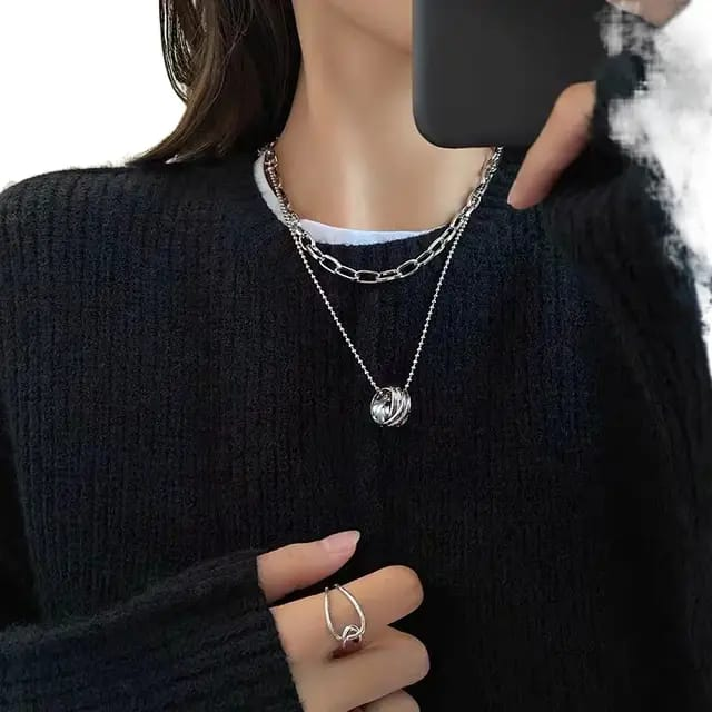 Minimalist Layered Chain Necklace – Faux Silver Unity Rings for Effortless Elegance