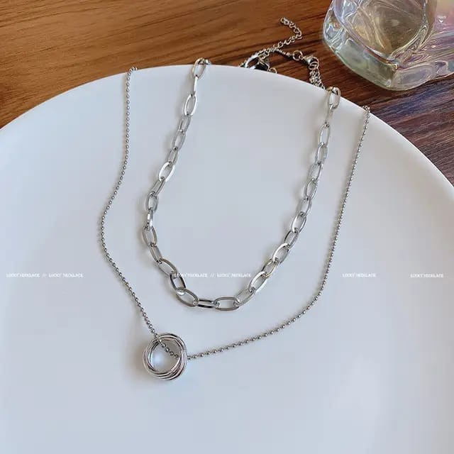 Minimalist Layered Chain Necklace – Faux Silver Unity Rings for Effortless Elegance
