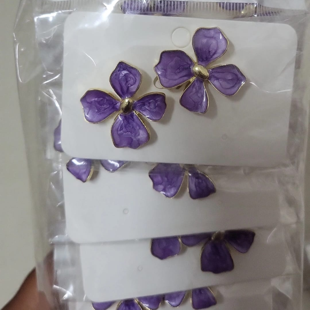 Purple Floral Enamel Stud Earrings with Gold Trim – Elegant Indian Jewelry for All Occasions