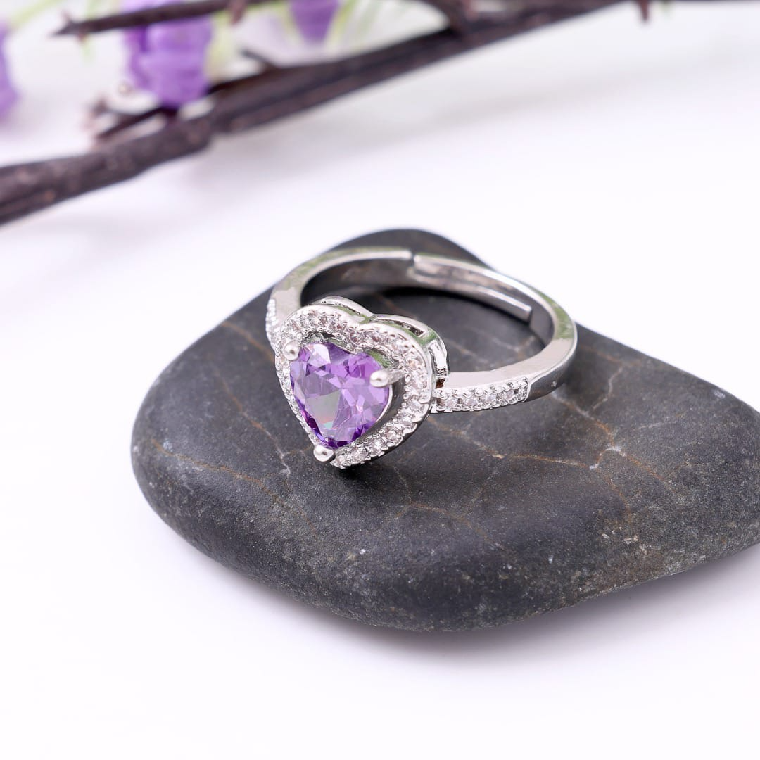 Purple Heartstone Ring – Royal Romance in Every Sparkle