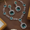 Rosepolished Square Cut Diamond Necklace with Green Colours – A Blend of Classic Luxury and Vibrant Elegance