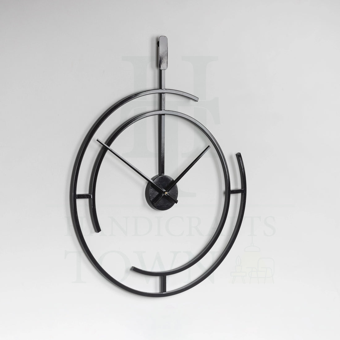 Rustic Wall Clock – Timeless Elegance with a Vintage Touch