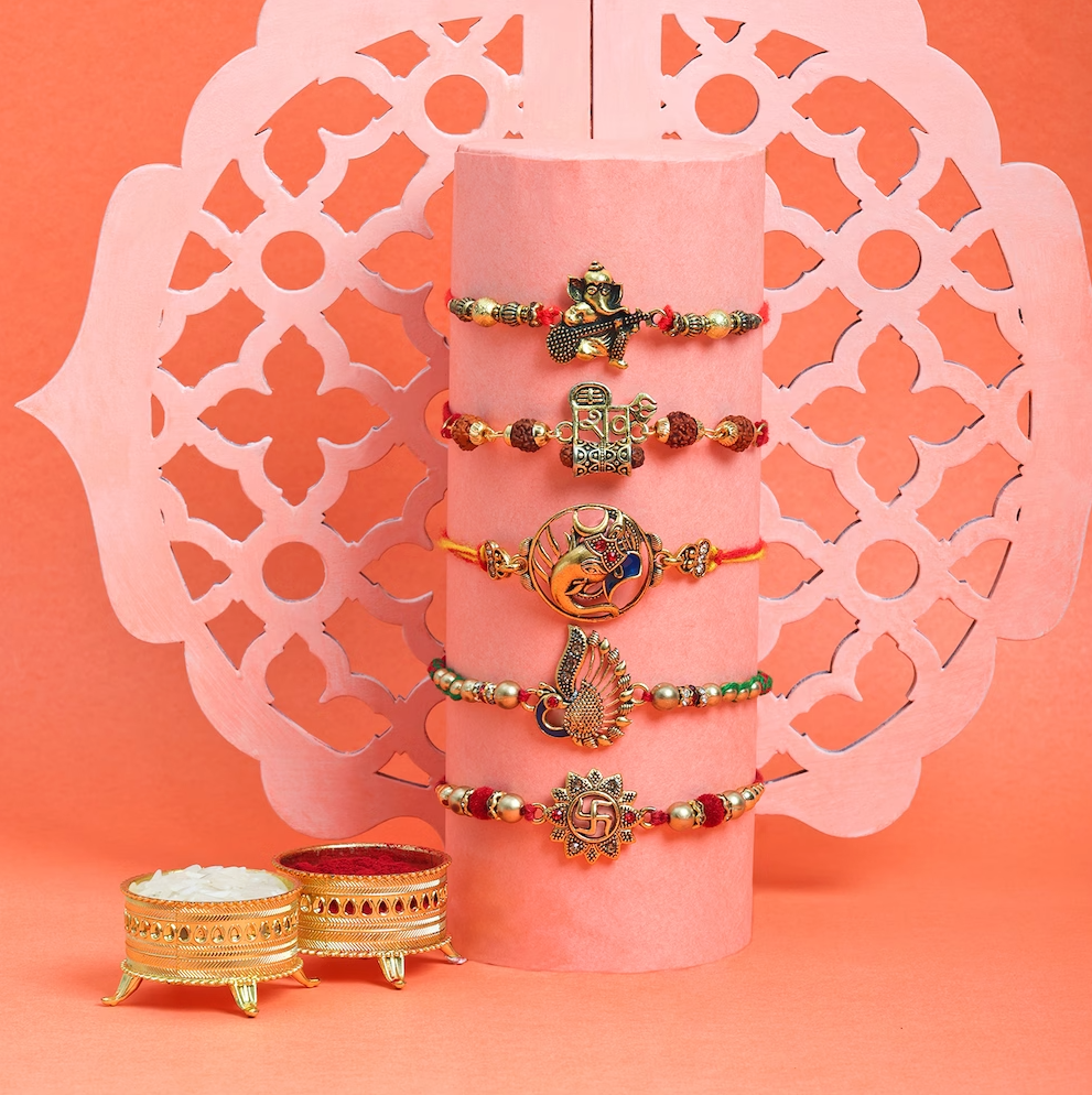 Traditional Rakhi SetTraditional Rakhi Set