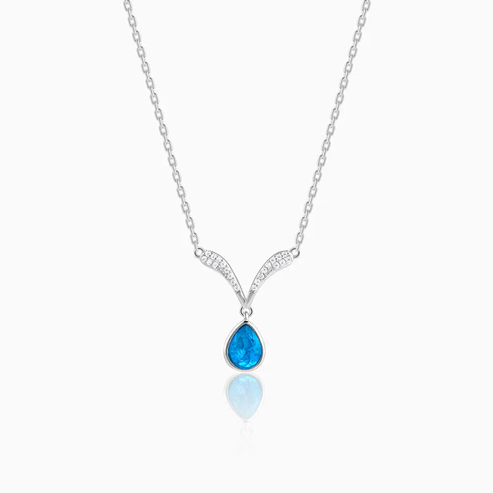 Silver Aqua Blue Necklace – Serenity in Every Sparkle