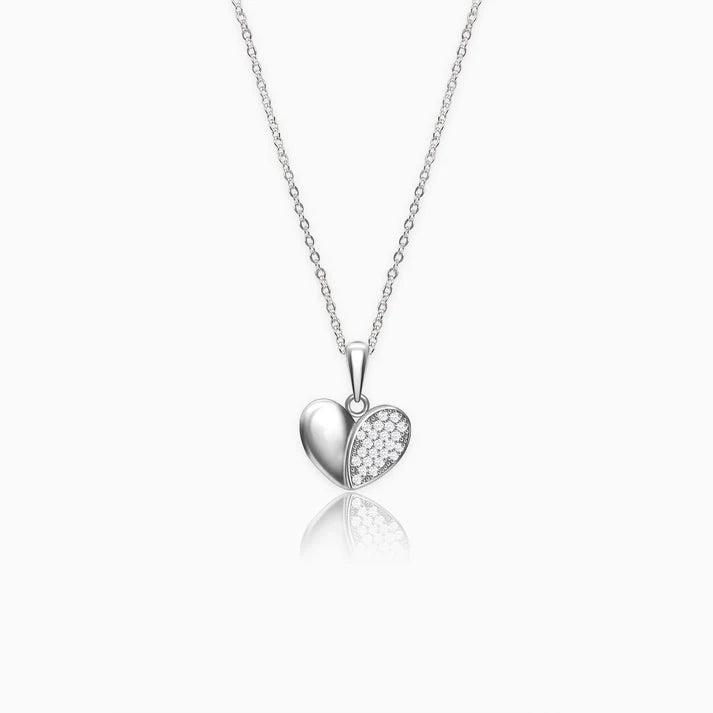 Silver Charming Heart Pendant With Link Chain – A Token of Pure Love in 925 Silver