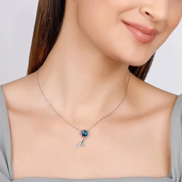 Silver Fin in Ocean Necklace – Made with Pure 925 Silver