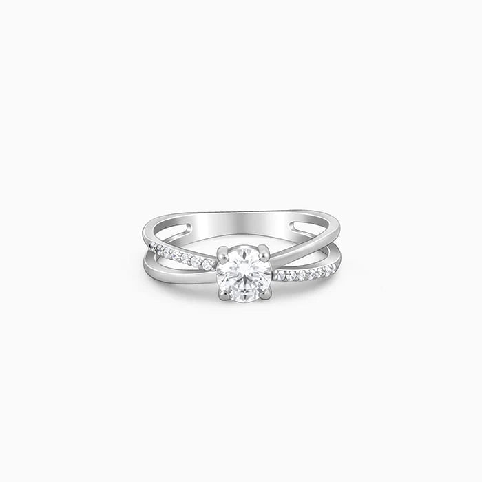 Silver Glittering Ring – Where Shine Meets Sophistication