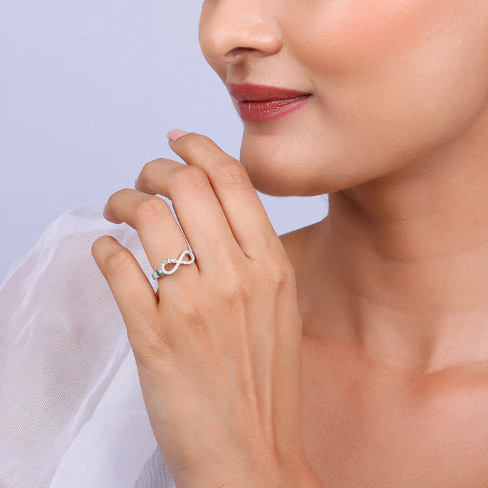 Silver Infinity Heart Ring – Endless Love, Etched in Silver