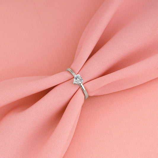 Silver Passionate Love Ring – A Symbol of Pure, Timeless Affection