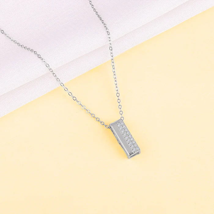 Silver Stellar Bar Pendant With Link Chain – Sleek Brilliance in Pure 925 Silver