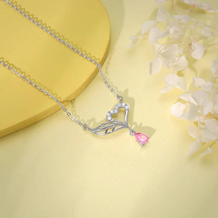 Silver Your Love Necklace – A Tribute to Timeless Bonds