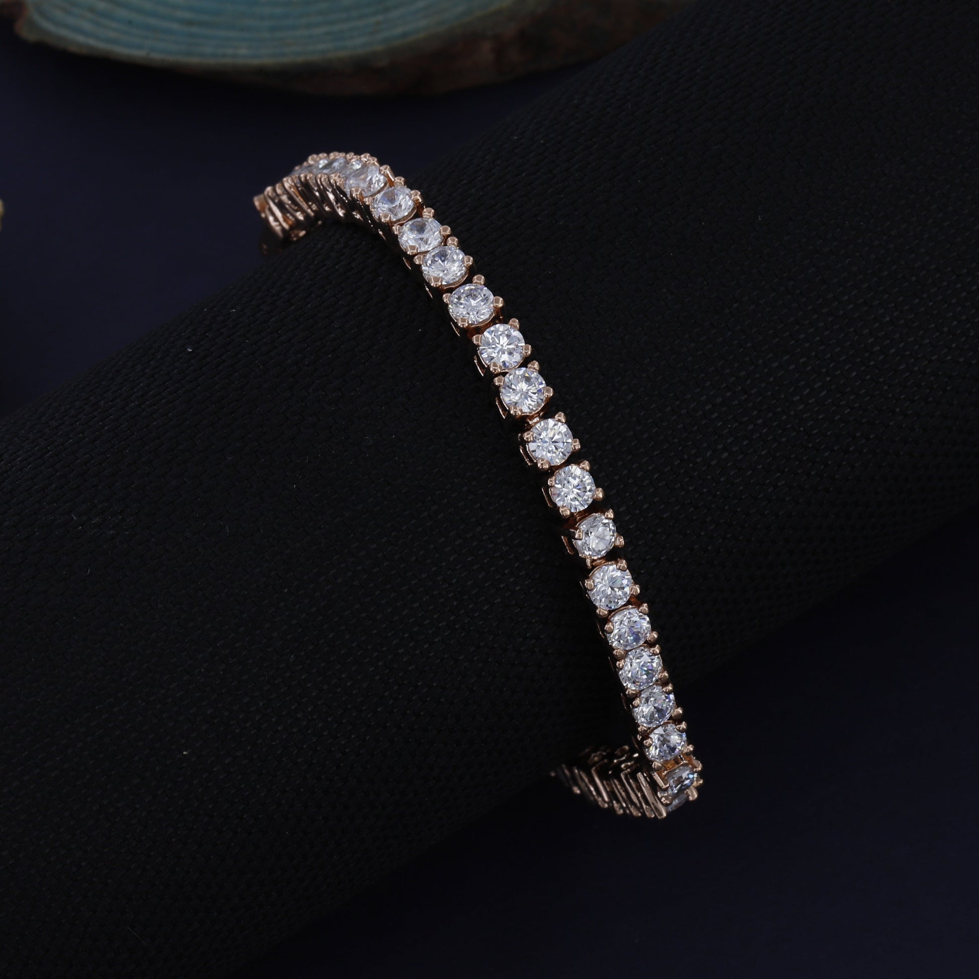 Slim Round Diamond Rose Polished Bracelet – Subtle Elegance with a Touch of Warmth