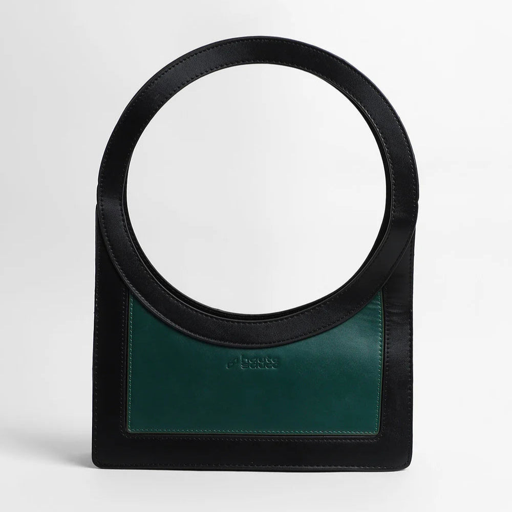 The Aureola Shoulder Bag – Emerald Green & Onyx Black – A Bold Blend of Luxury and Style