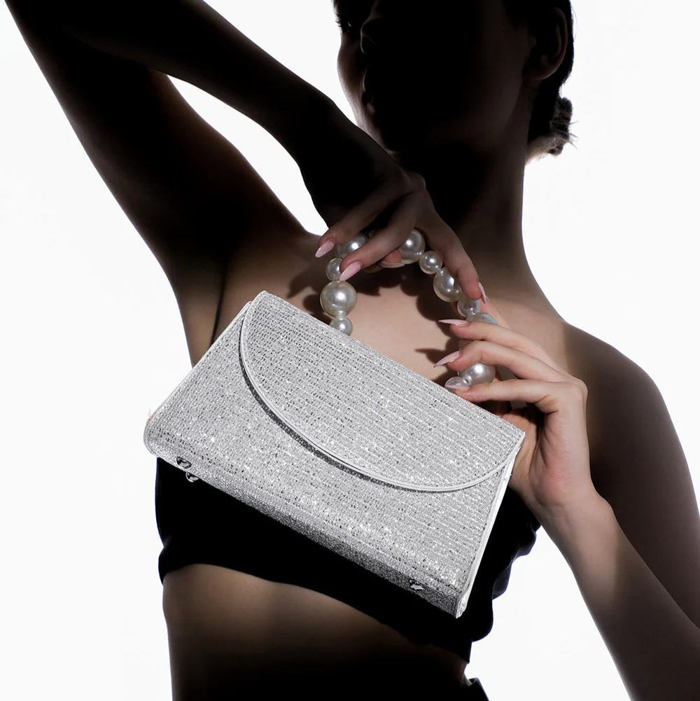 The Iri Noire Handbag – Metallic Silver – A Bold Statement of Modern Luxury