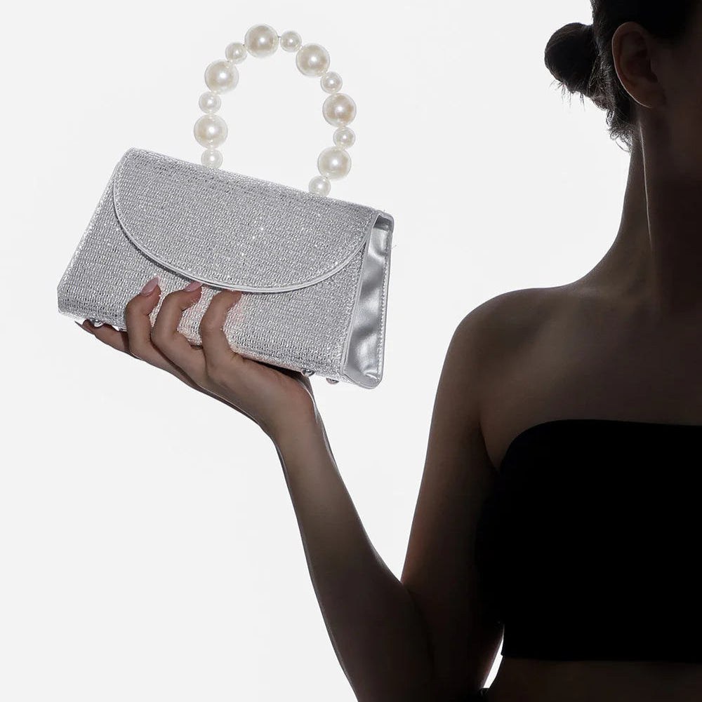 The Iri Noire Handbag – Metallic Silver – A Bold Statement of Modern Luxury