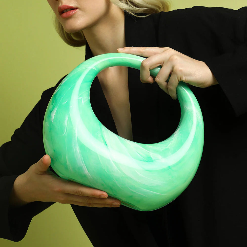 The Sculptural Handbag – Light Green – A Fresh Twist on Timeless Elegance