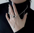Y2K Butterfly Chain Necklace – Retro Edge Meets Butterfly Glam