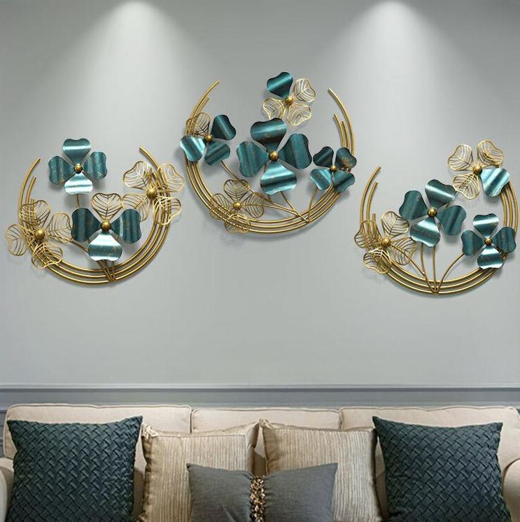 Yuliana Set of 3 Frame Wall Art – A Harmonious Trio for Your Home