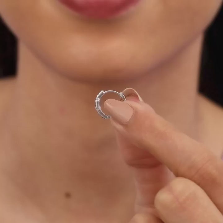 Silver Sparkling Loop Huggies Earrings – Everyday Glamours in Pure 925 Silver