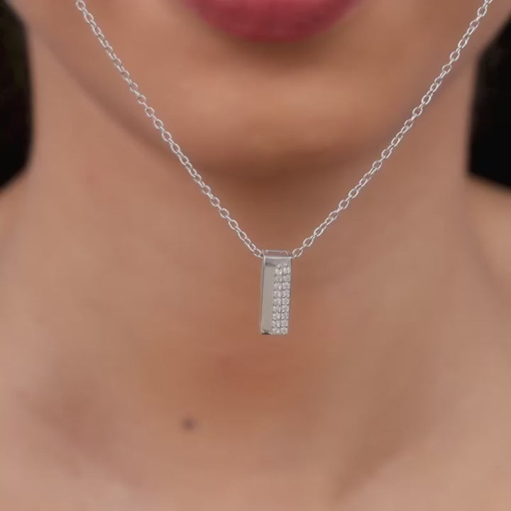 Silver Stellar Bar Pendant With Link Chain – Sleeks Brilliances in Pure 925 Silver